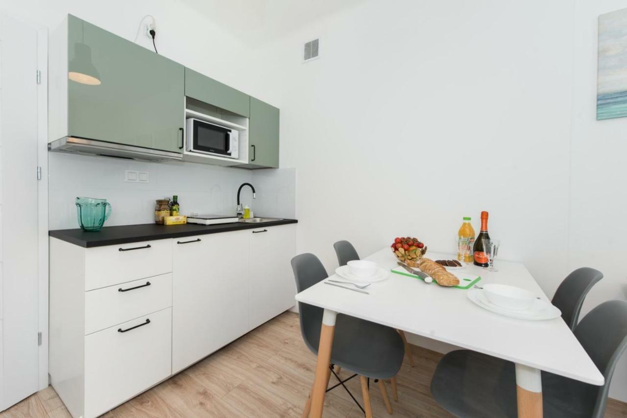 Superapart Gagarina Ministudio Varšava Exteriér fotografie